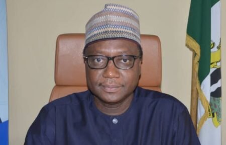 FG considers pay rise for political office holders