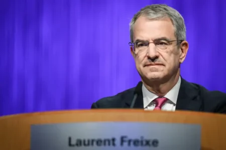Nestle sacks CEO Laurent Freixe over office relationship