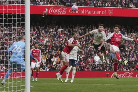Zubimendi double fires Arsenal past Nottingham in Postecoglou’s first game