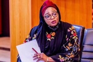 Staff protest, boo Sulaiman-Ibrahim over poor leadership in women affairs ministry