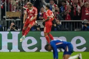 Kane scores brace as Bayern thrash Chelsea 3-1